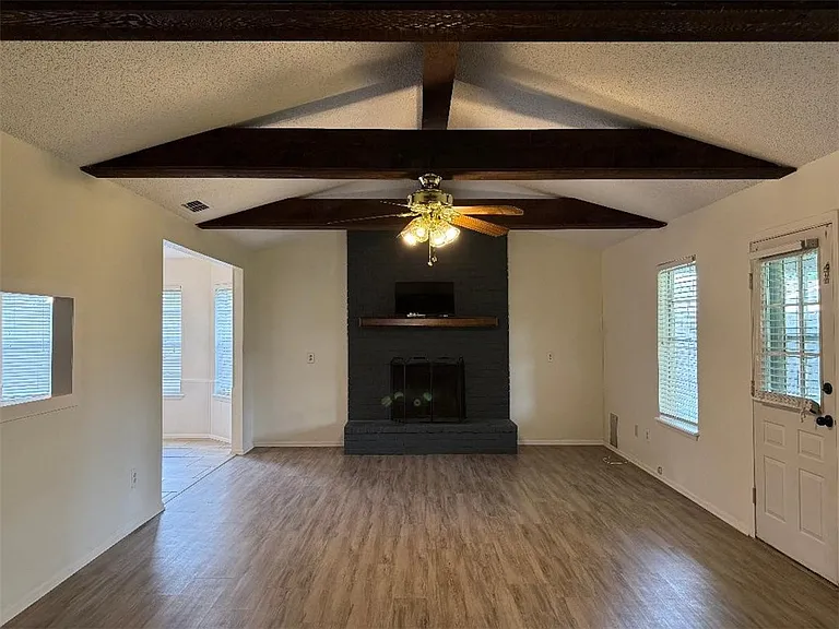 110 Timberview St — Photo 11