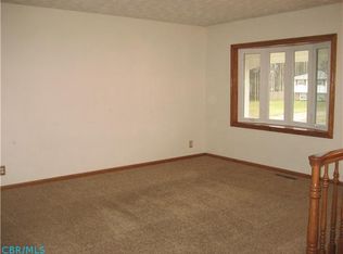 381 McCutcheon Rd, Columbus, OH 43230