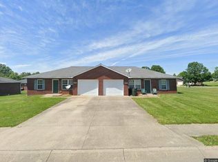 145 Croghan Way, Vine Grove, KY 40175