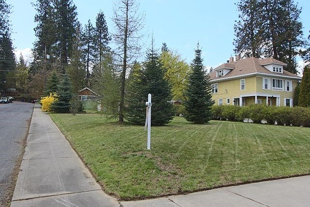 2nd image of 1614 S Hogan St