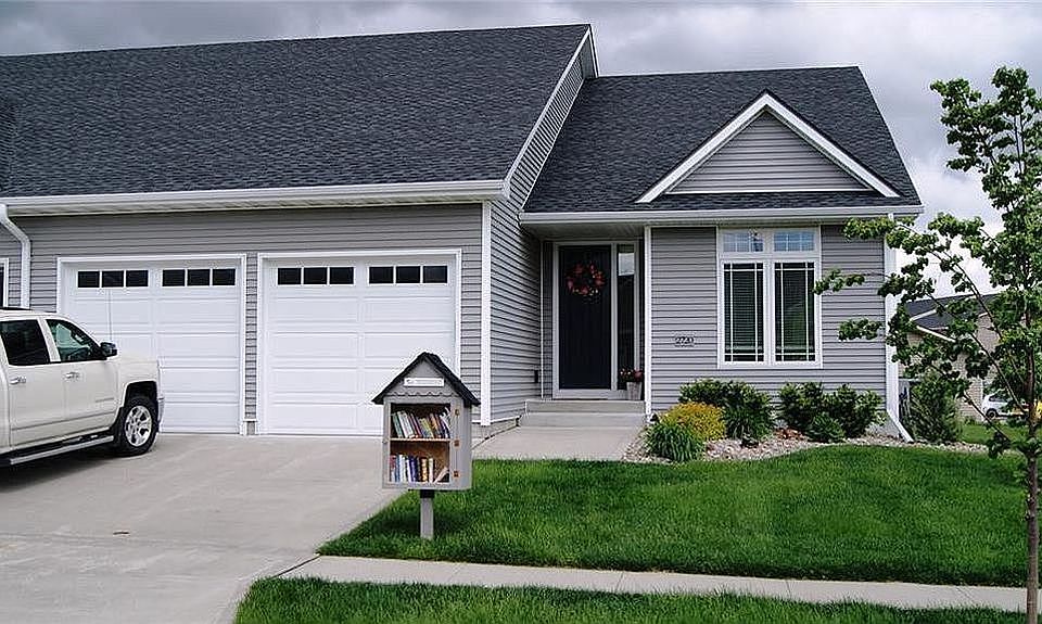 1st image of 2720 London Dr