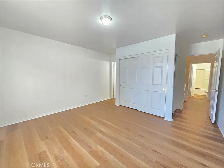 9300 Holly Ave #3 — Photo 10