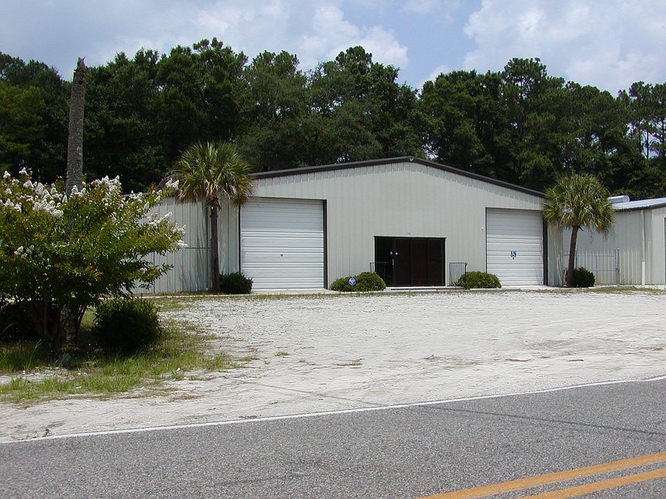 2nd image of 735 Petigru Dr