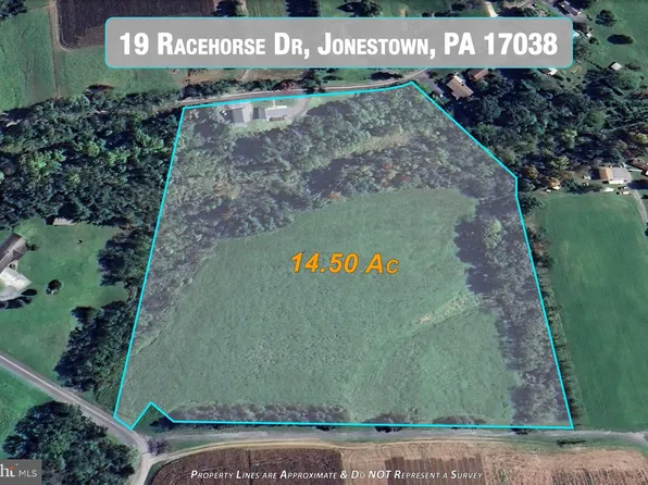 19 Racehorse Dr, Jonestown, PA 17038