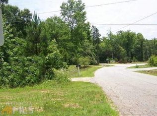 Lowery Rd, Grantville, GA 30220