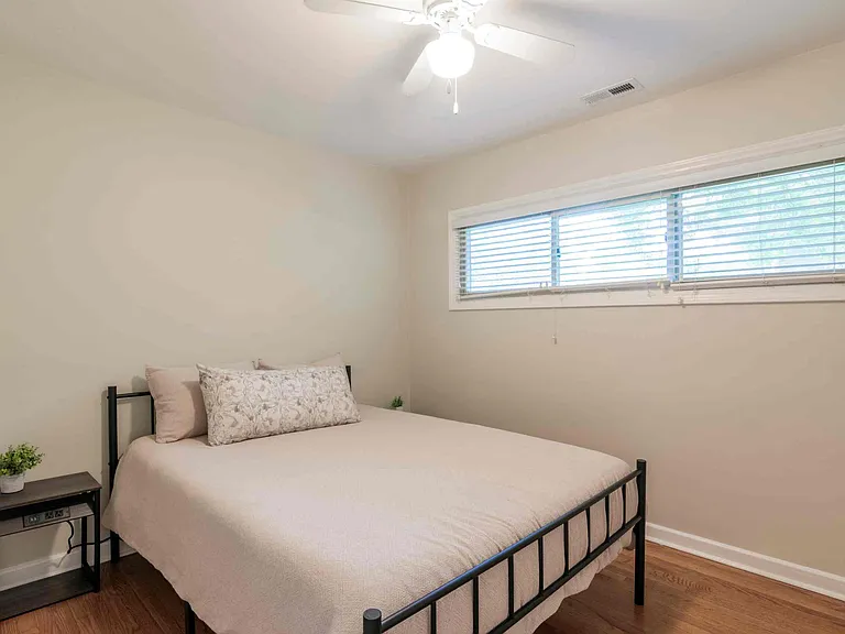 Cooper Dr — Photo 18
