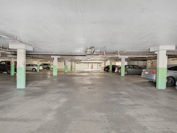 Woodman Ave Apartments, 4441 Woodman Ave #F1a5613ce, Sherman Oaks, CA 91423