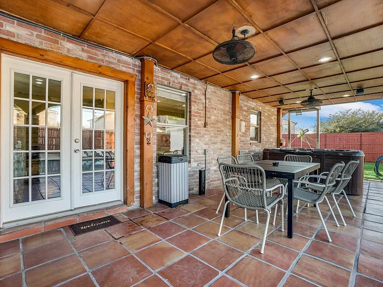 2952 Barberini Dr — Photo 35