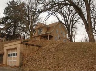 908 5th St, Peru, NE 68421