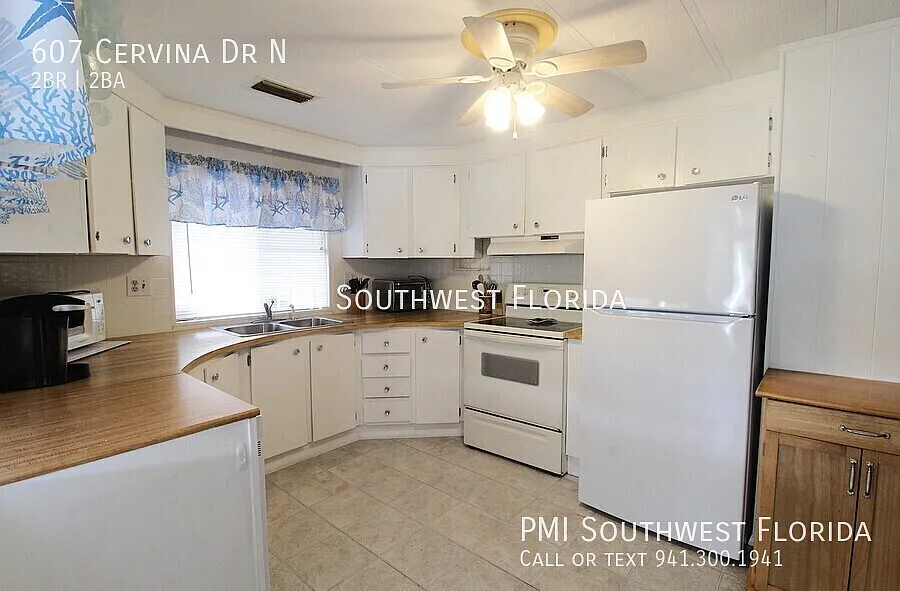 Furnished 2/2 Mobile Home in 55+ Venice Community! — Photo 4
