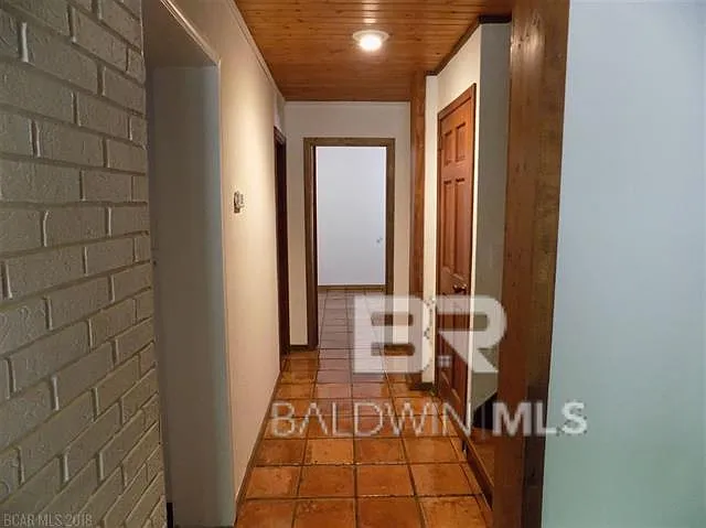 152 Lakeview Loop — Photo 2