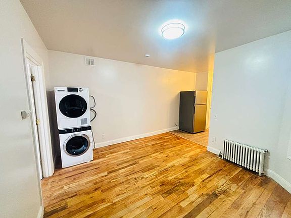 5th image of 5114 Palisade Ave #21
