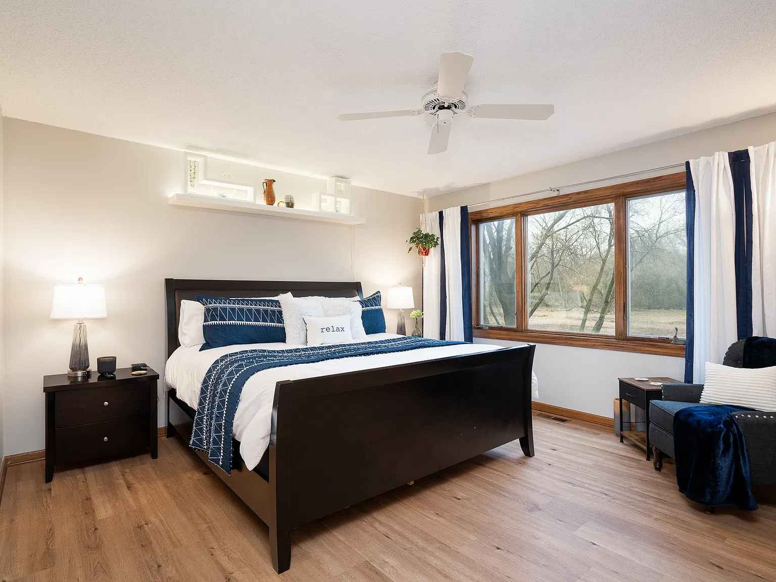 4 bed, 2100 sqft, $4,500 — Photo 3