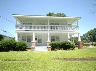 121 E Station St APT B, Mount Olive, NC 28365