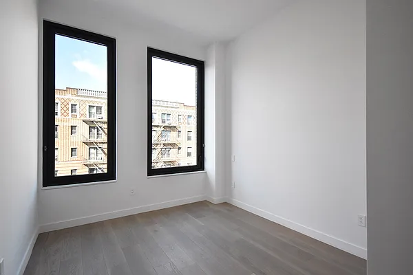 Rented by Modern Spaces | media 18