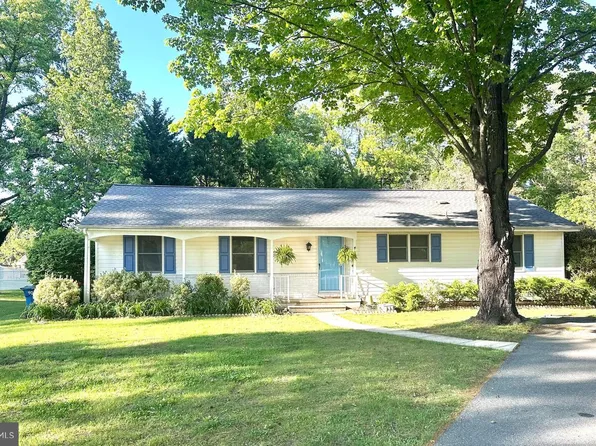 818 Applewood Ct, Easton, MD 21601