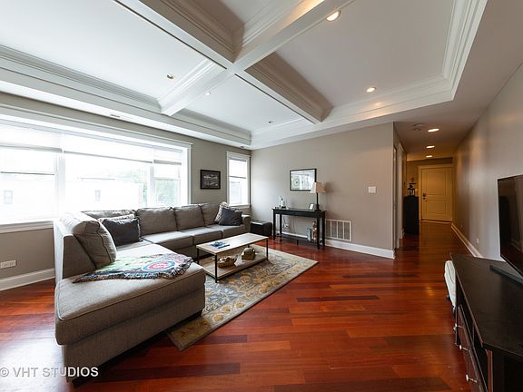 4th image of 2700 W Cortland St APT 2