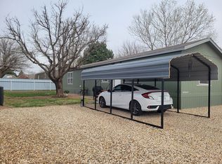 405 Clovis Rd, Shallowater, TX 79363