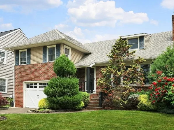 1041 3 Gallopinghill Rd, Elizabeth City, NJ 07208