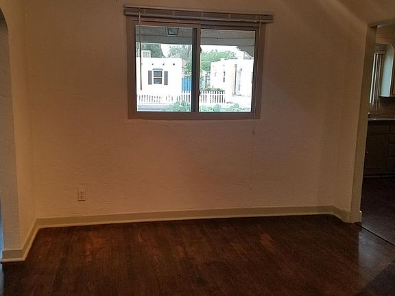 3rd image of 333 Carlisle Blvd NE