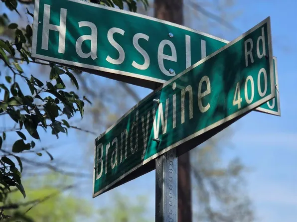 2009 Hassell Pl, Charlotte, NC 28209