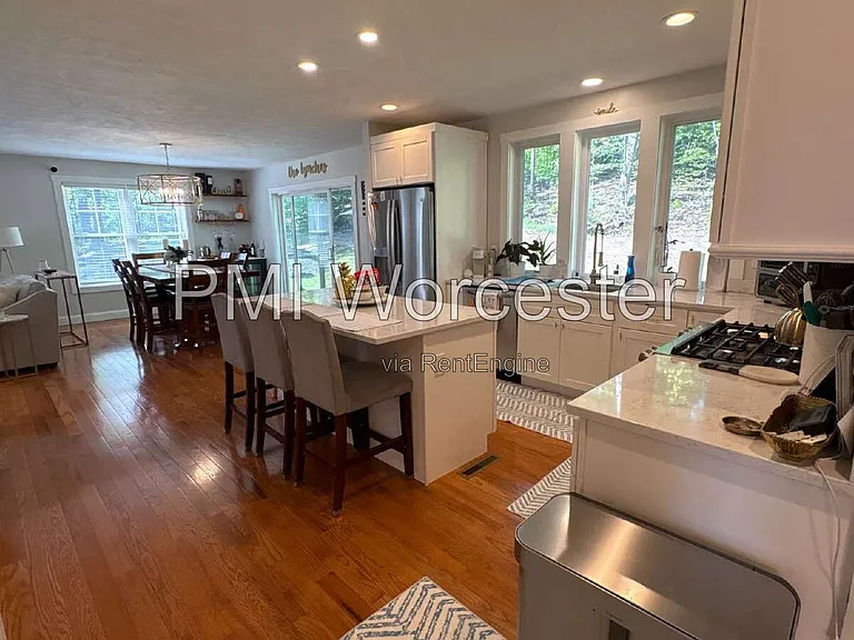 18 Lake Ave — Photo 25