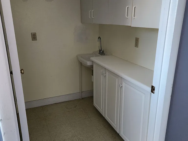 433 S Mineral St — Photo 4