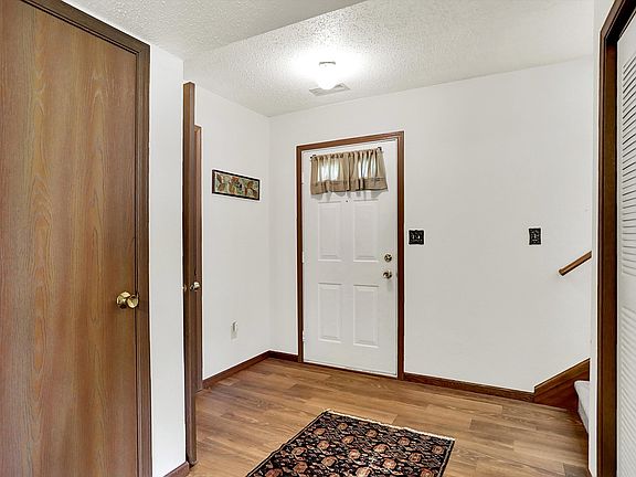 3rd image of 7616 Buck Valley Ct