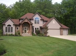 5264 Seaport Cir, Ashtabula, OH 44004