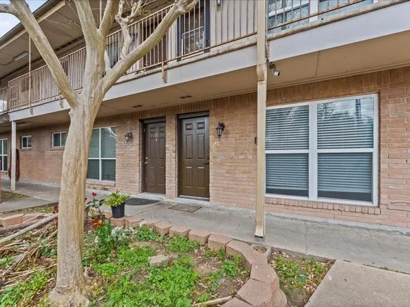 8110 Albacore Dr #12, Houston, TX 77074