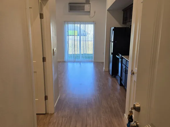 Spirit Of St Louis Apartments
