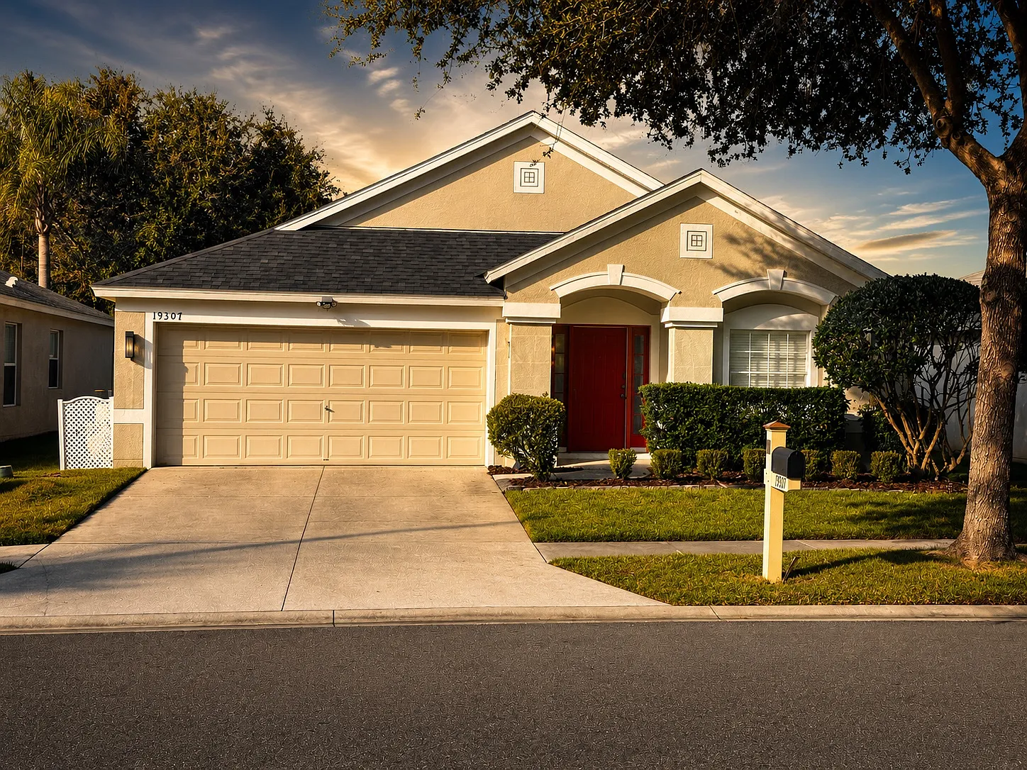 19307 Otters Wick Way — Photo 1
