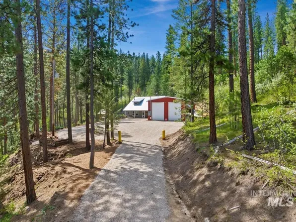 20 Red Bluff Rd, Boise, ID 83716