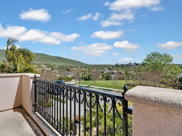 7290 Sitio Lima, Carlsbad, CA 92009