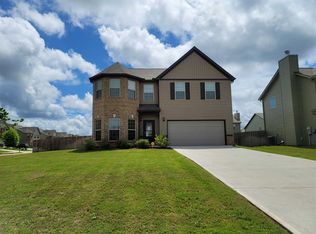 191 Amelia Dr, Byron, GA