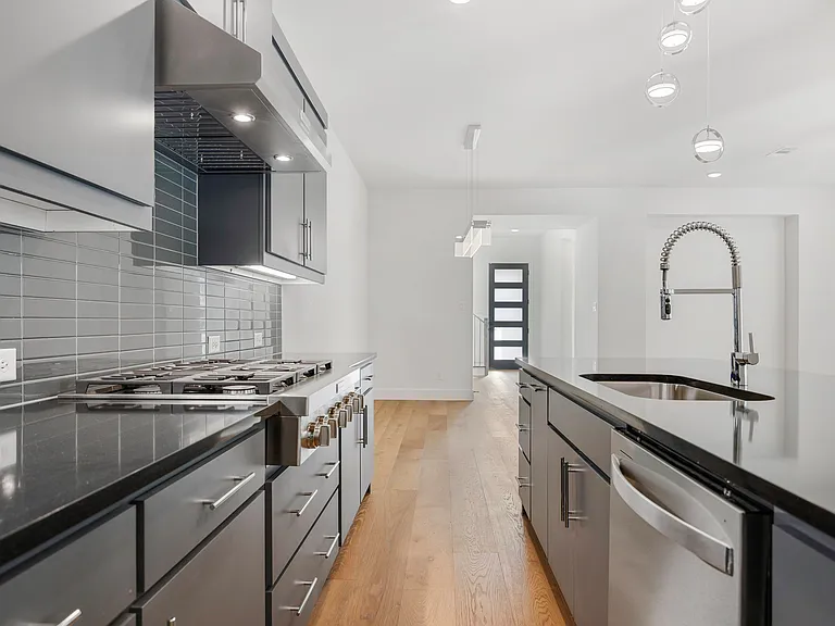 7312 Collin McKinney Pkwy — Photo 8