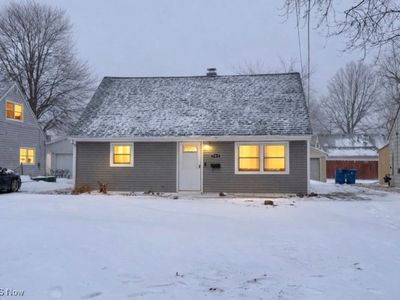 707 Vermont Dr, Lorain, OH, 44052