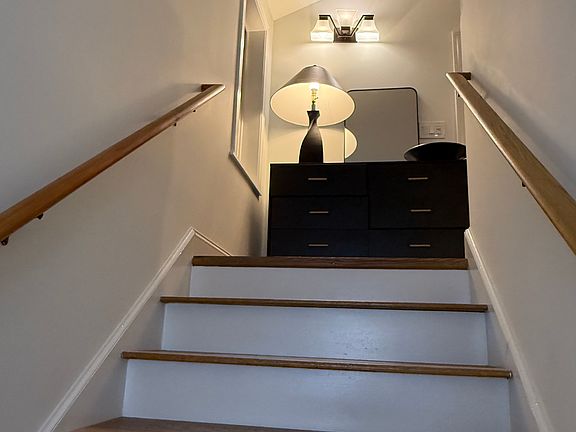 3rd image of 111 Spurwink Ave #1