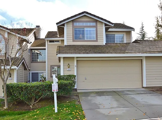 3849 Macgregor Cmn photo 1