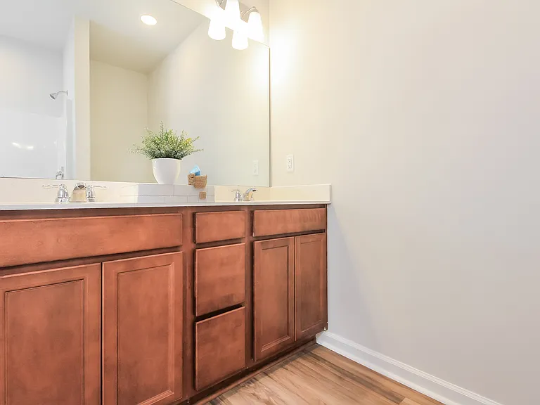 7271 Bellacroft Dr — Photo 4