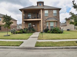 1930 Parkside Ln, Lancaster, TX 75146