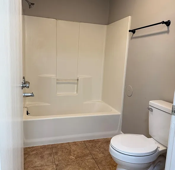 825 Wisconsin St #1B — Photo 15