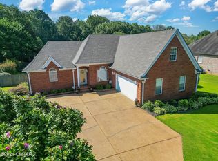 30 Mill Creek Cv, Jackson, TN 38305
