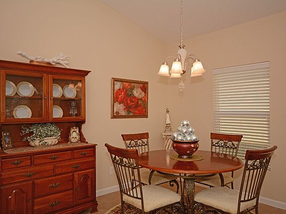 5th image of 8185 Westfield Cir