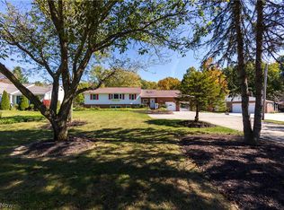 1553 S Carpenter Rd, Brunswick, OH 44212