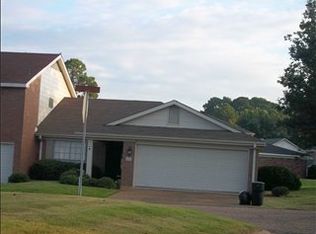 229 Old Oak Cir, Brandon, MS 39042