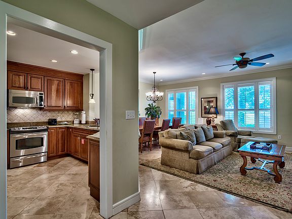 5th image of 5411 Tivoli Terrace Dr.