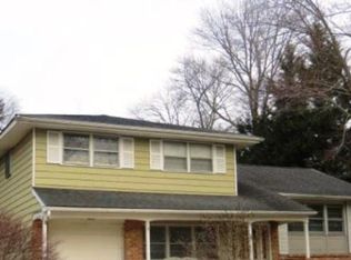 958 Alexandria Dr, Newark, DE 19711