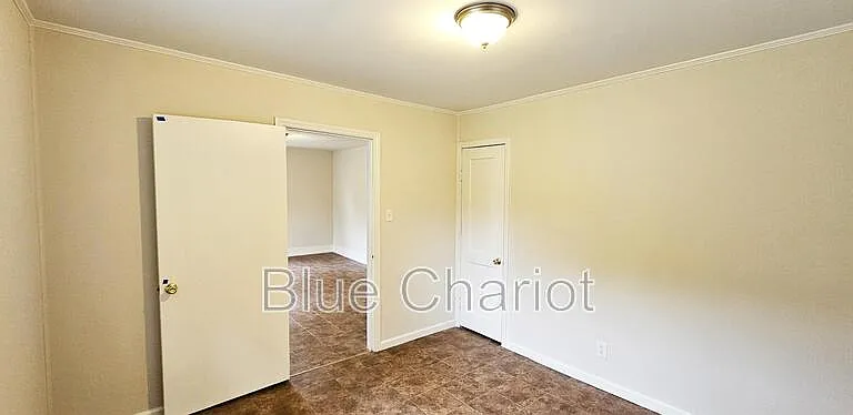 528 Short St — Photo 30