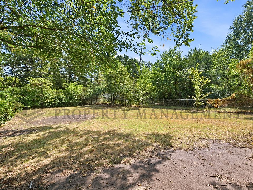1st image of 1752 N Old Manor Rd